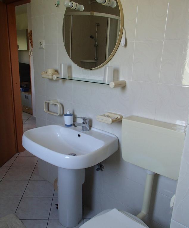Apartment Eni Ровинь Номер фото